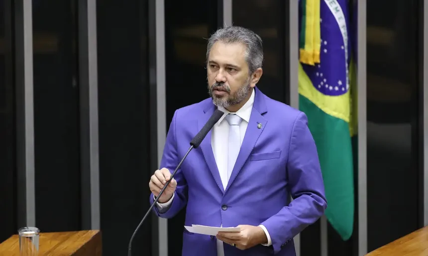 Elmano de Freitas